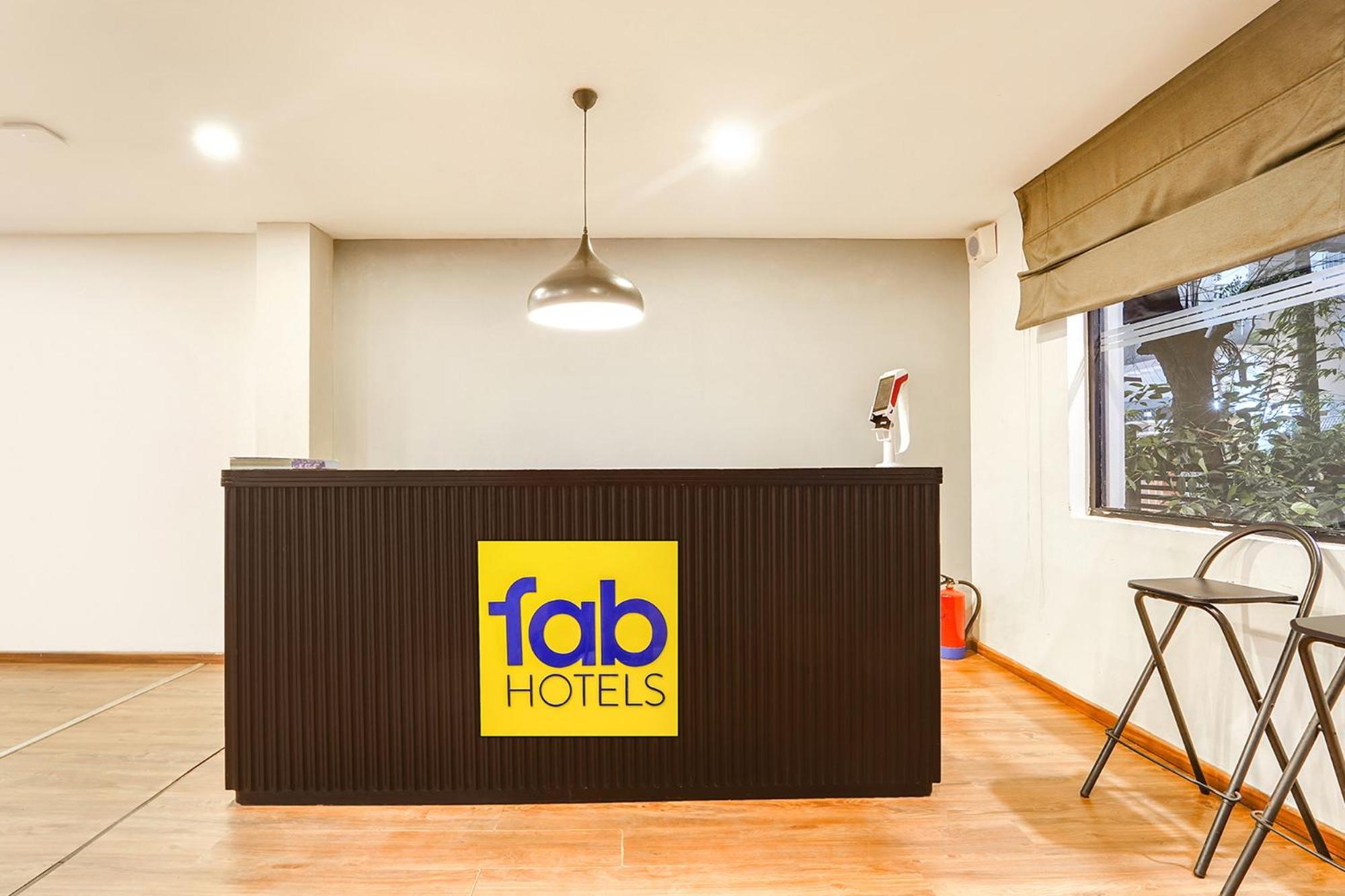 Fabhotel Welcome Inn Chennai Exterior photo